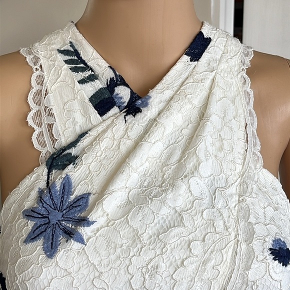 Brand New Tahari Cream Lace Dress w/ Embroidered Flowers Cris Cross Floral - Picture 7 of 16